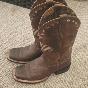 Ariat womens boots 7.5